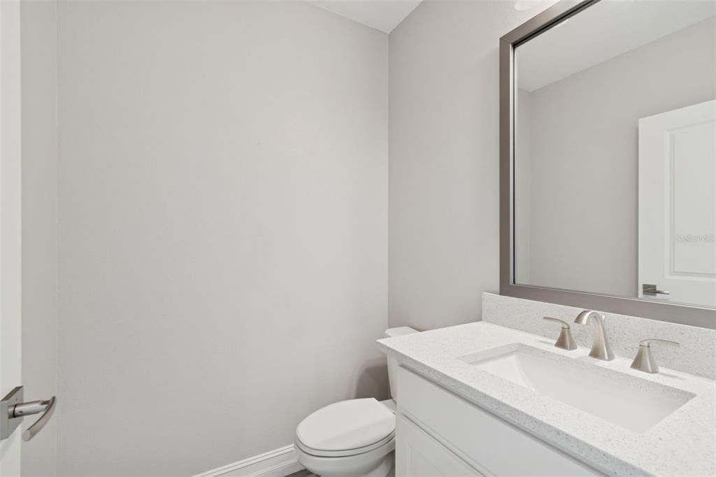 En Venta: $775,000 (4 camas, 3 baños, 2511 Pies cuadrados)