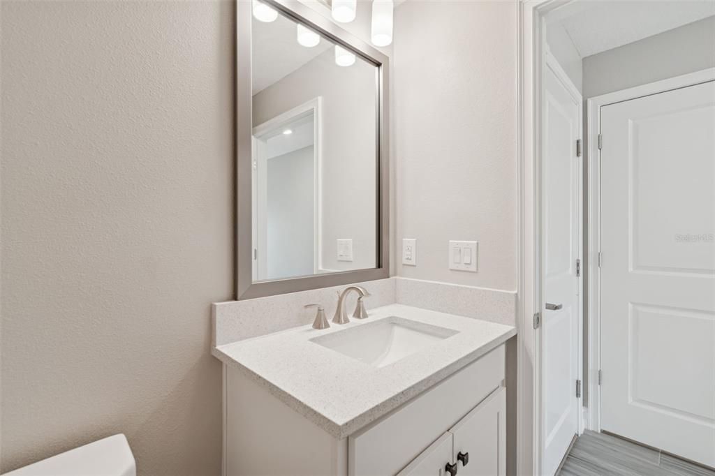 En Venta: $775,000 (4 camas, 3 baños, 2511 Pies cuadrados)