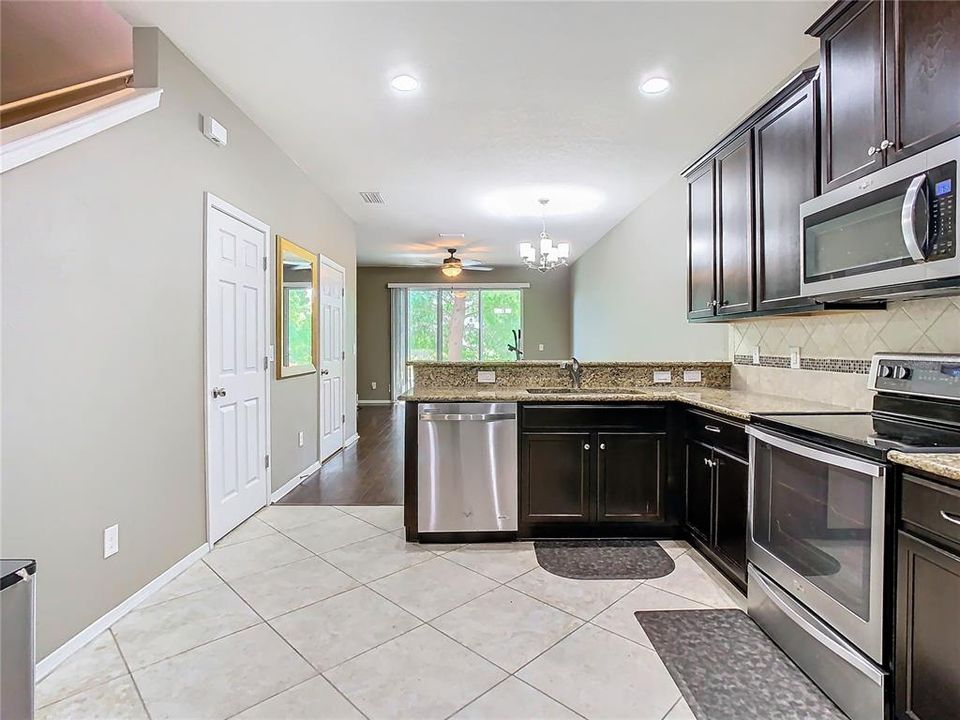 En Venta: $229,000 (2 camas, 2 baños, 1496 Pies cuadrados)