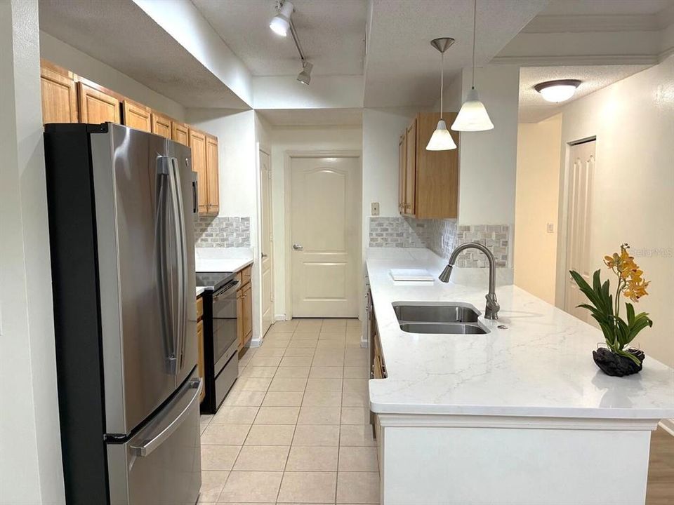 For Sale: $284,900 (3 beds, 2 baths, 1344 Square Feet)