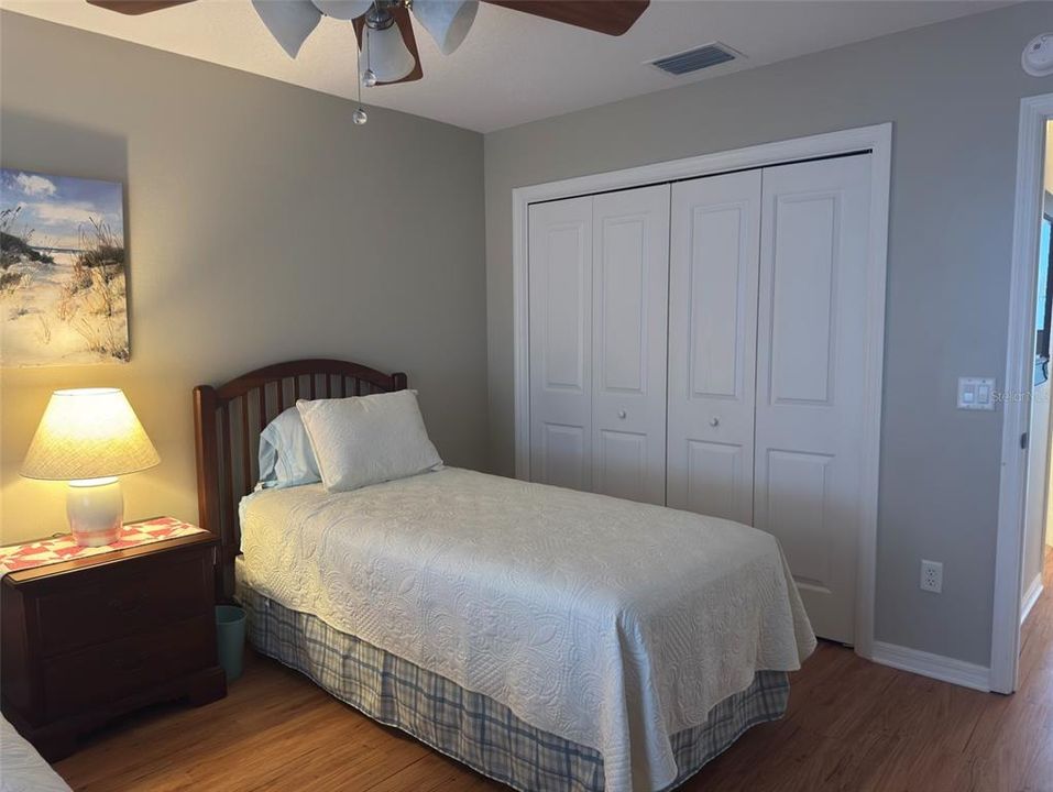 На продажу: $399,900 (3 спален, 2 ванн, 1692 Квадратных фут)