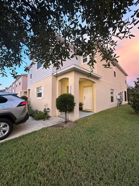 For Rent: $2,300 (3 beds, 2 baths, 1844 Square Feet)