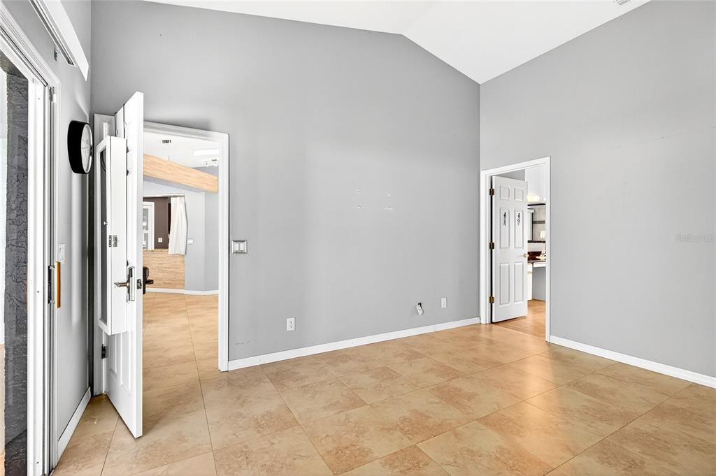 На продажу: $450,000 (3 спален, 2 ванн, 1835 Квадратных фут)