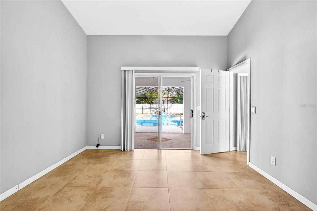 На продажу: $450,000 (3 спален, 2 ванн, 1835 Квадратных фут)