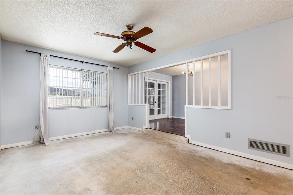 En Venta: $266,500 (4 camas, 2 baños, 1828 Pies cuadrados)