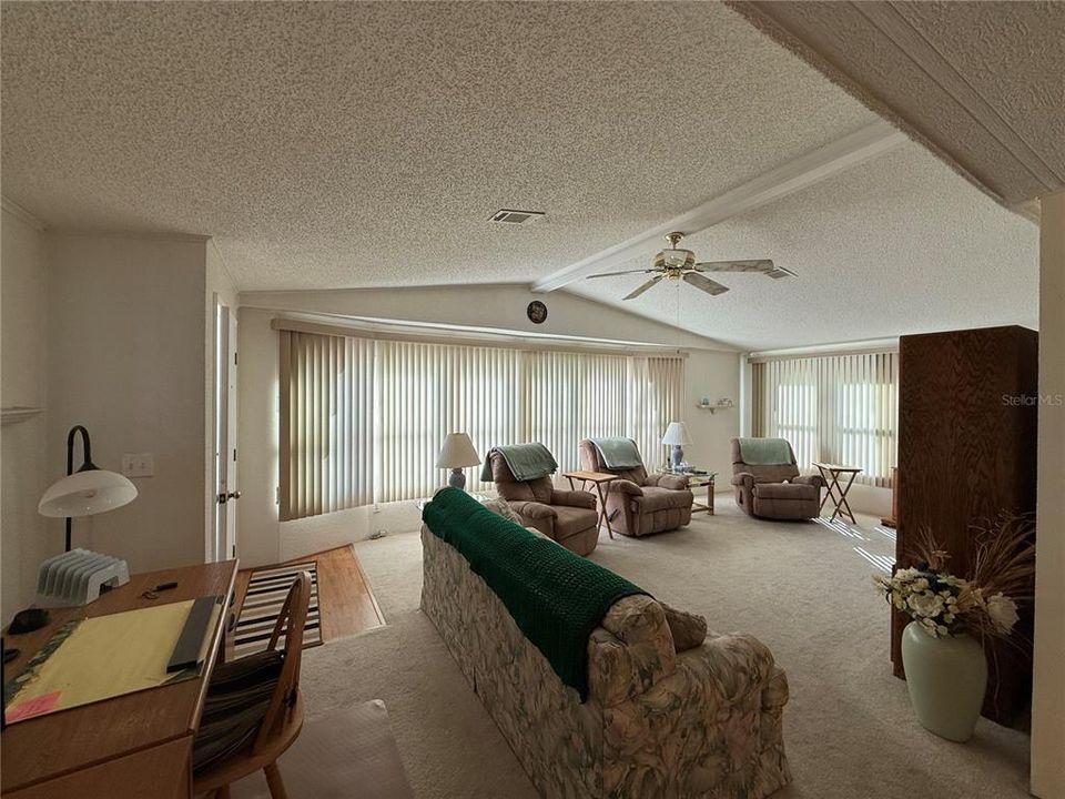 En Venta: $164,500 (2 camas, 2 baños, 1344 Pies cuadrados)