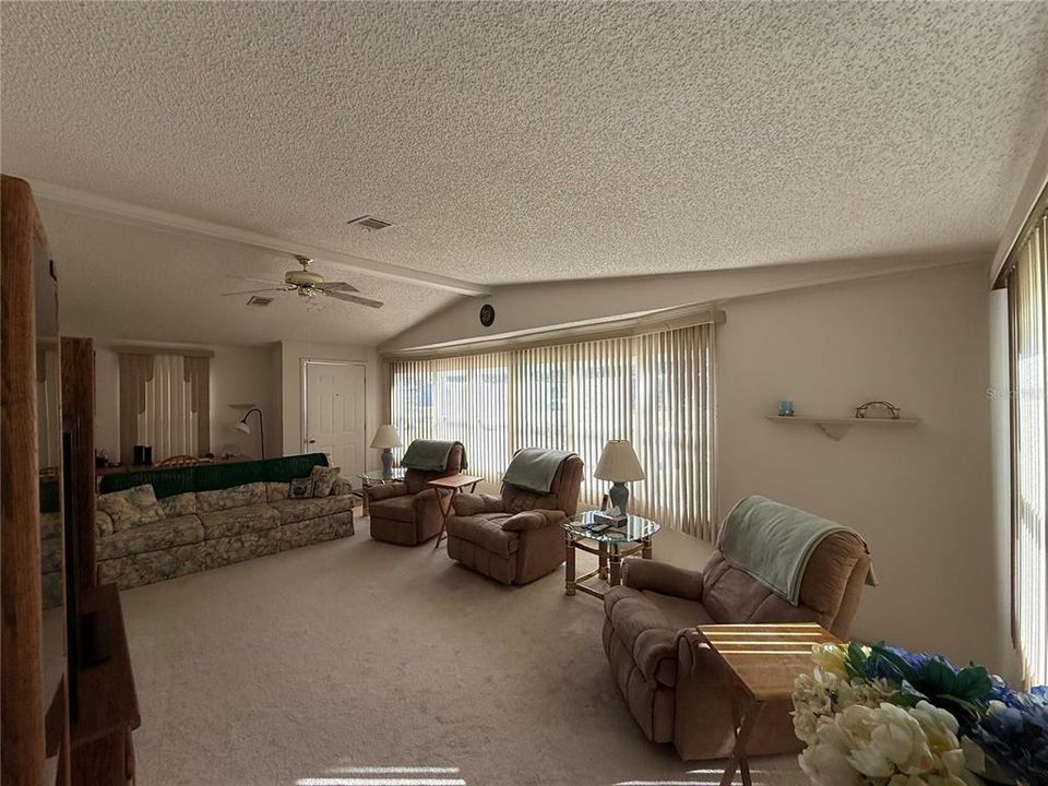 En Venta: $164,500 (2 camas, 2 baños, 1344 Pies cuadrados)