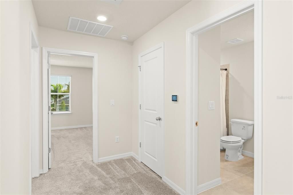 For Sale: $425,000 (3 beds, 2 baths, 1628 Square Feet)