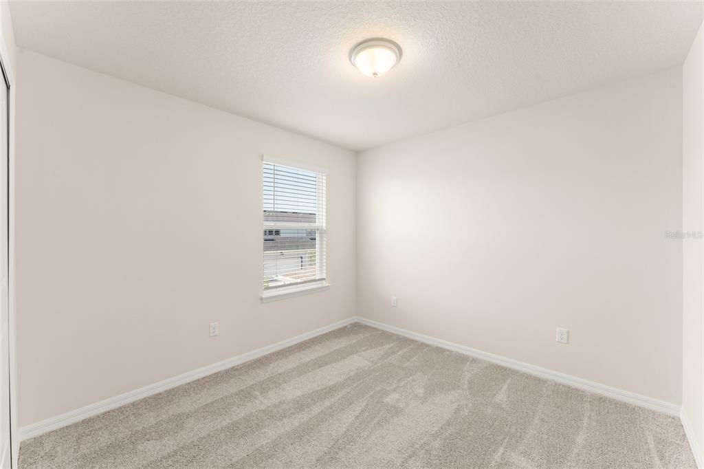 For Sale: $425,000 (3 beds, 2 baths, 1628 Square Feet)