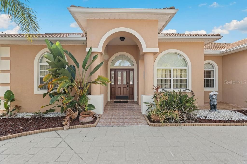 На продажу: $375,000 (3 спален, 2 ванн, 2277 Квадратных фут)