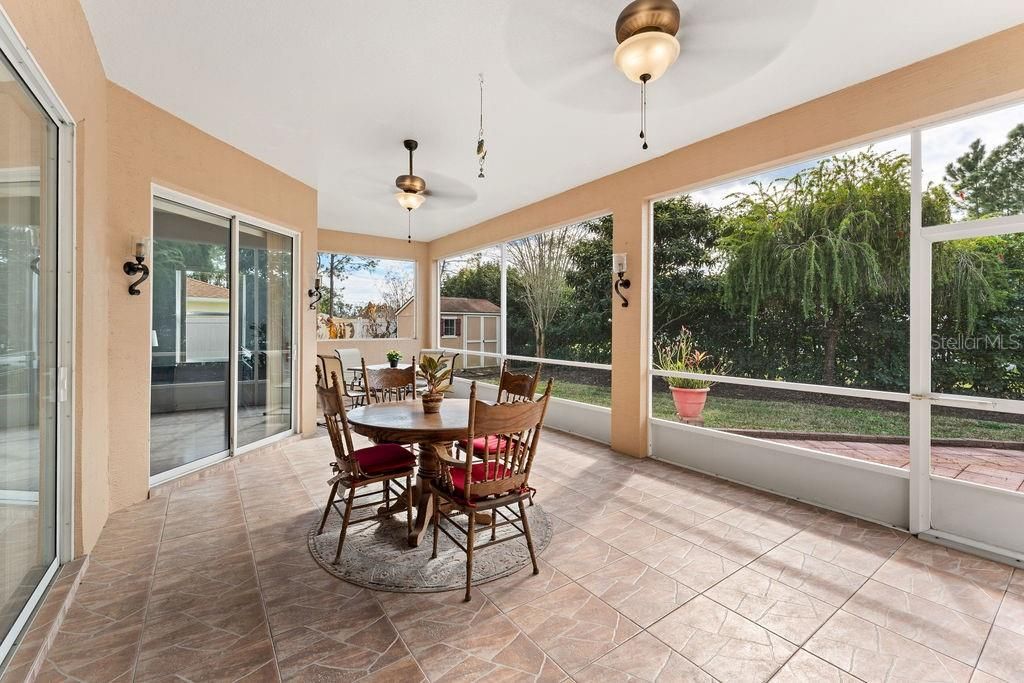 На продажу: $375,000 (3 спален, 2 ванн, 2277 Квадратных фут)