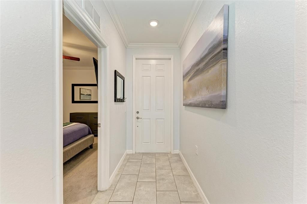 出租: $4,000 (2 贝兹, 2 浴室, 1142 平方英尺)