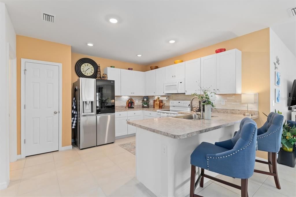 For Sale: $308,000 (2 beds, 2 baths, 1510 Square Feet)