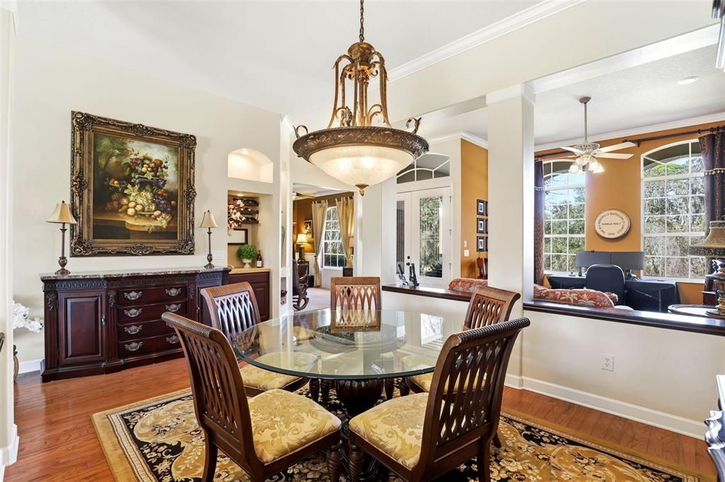 На продажу: $543,500 (3 спален, 2 ванн, 2470 Квадратных фут)