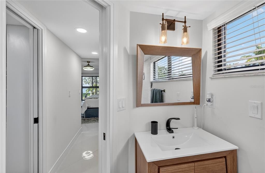 For Sale: $545,000 (2 beds, 2 baths, 2129 Square Feet)