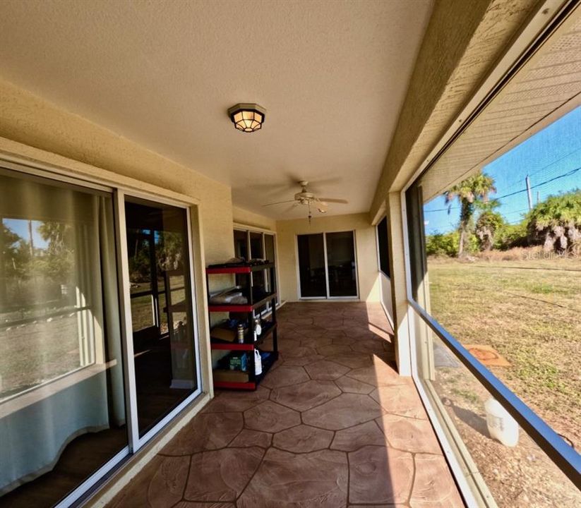 For Sale: $384,900 (3 beds, 2 baths, 1759 Square Feet)