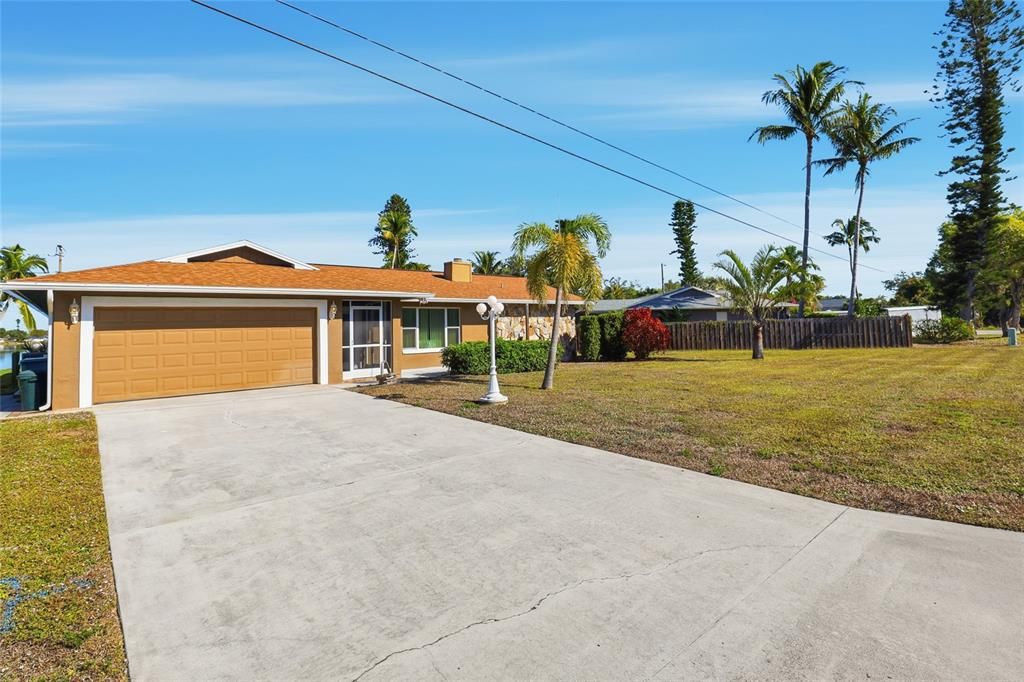 待售: $399,900 (3 贝兹, 2 浴室, 1802 平方英尺)