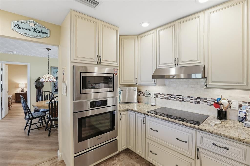 待售: $399,900 (3 贝兹, 2 浴室, 1802 平方英尺)