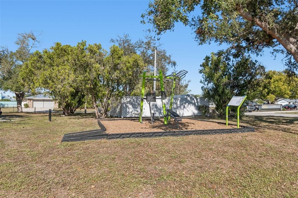 待售: $449,000 (2 贝兹, 2 浴室, 1275 平方英尺)