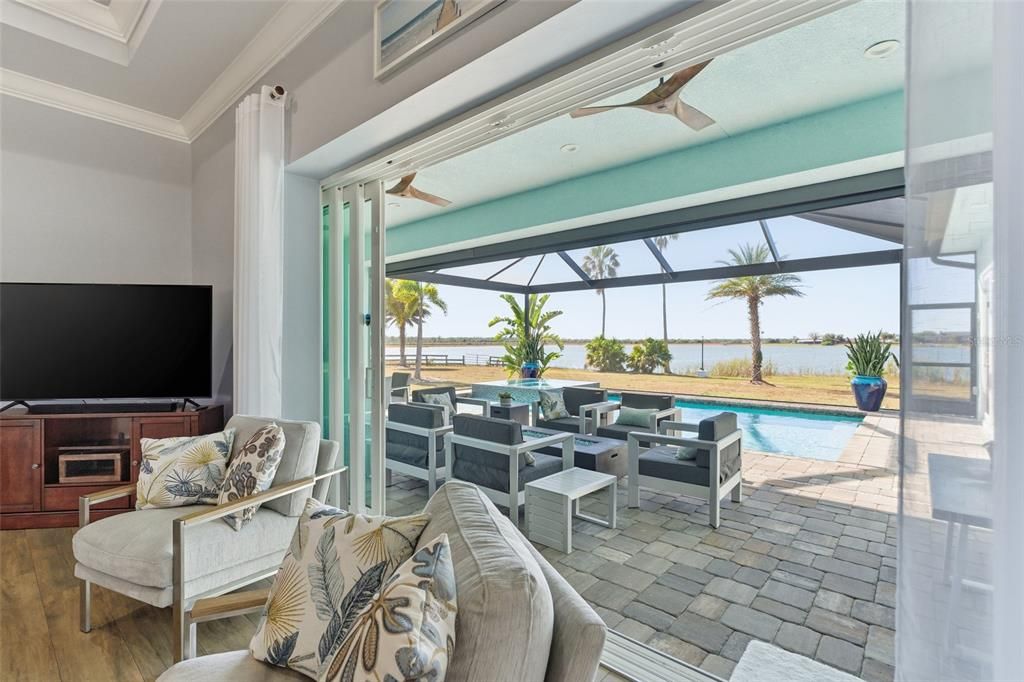 For Sale: $1,600,000 (4 beds, 3 baths, 3717 Square Feet)