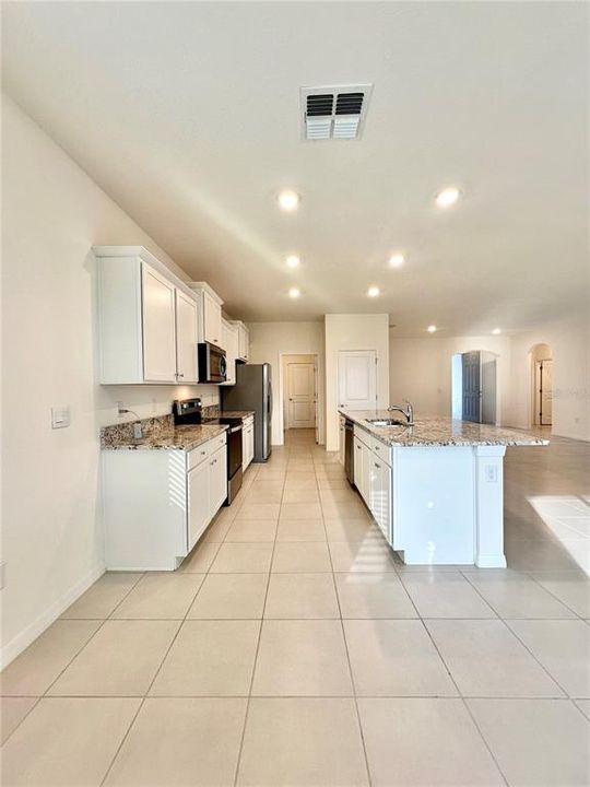 待售: $299,900 (3 贝兹, 2 浴室, 1844 平方英尺)