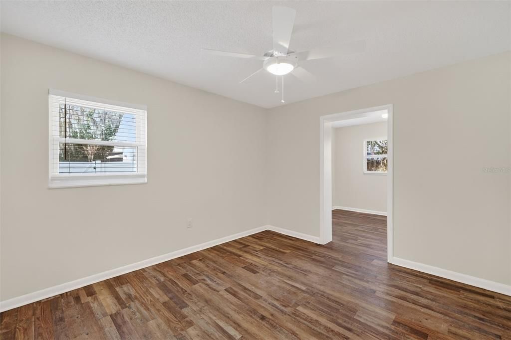 出租: $2,950 (3 贝兹, 2 浴室, 1500 平方英尺)