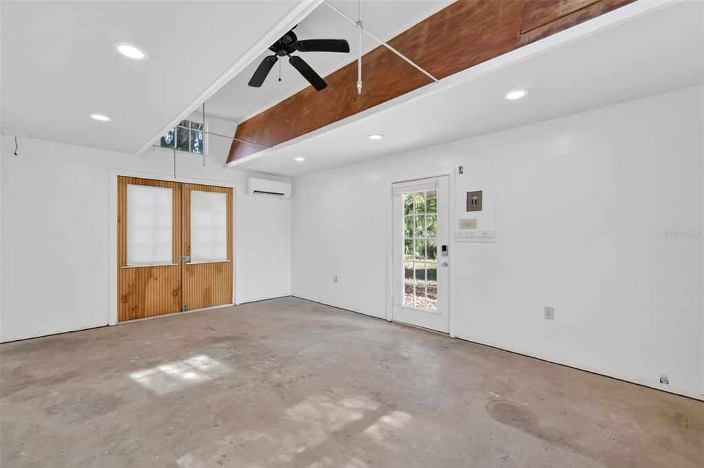 出租: $2,950 (3 贝兹, 2 浴室, 1500 平方英尺)