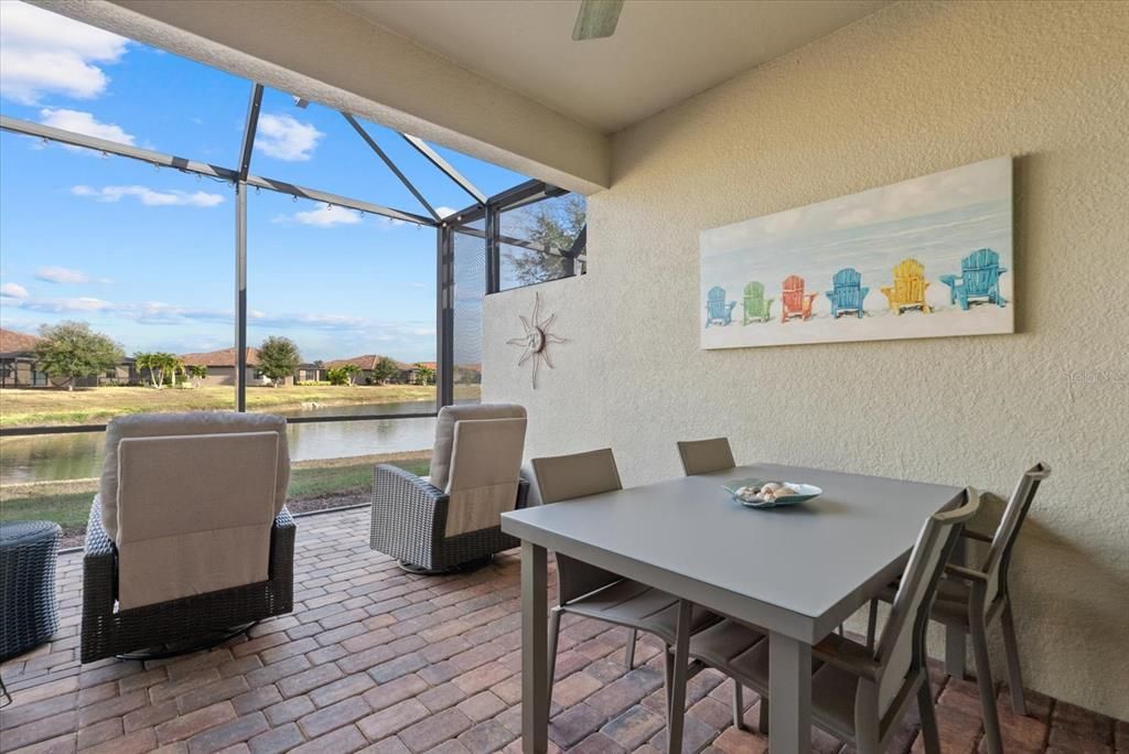 For Sale: $330,000 (2 beds, 2 baths, 1568 Square Feet)