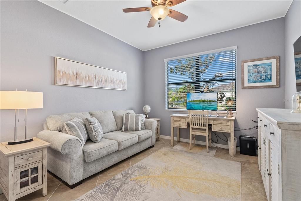 For Sale: $330,000 (2 beds, 2 baths, 1568 Square Feet)