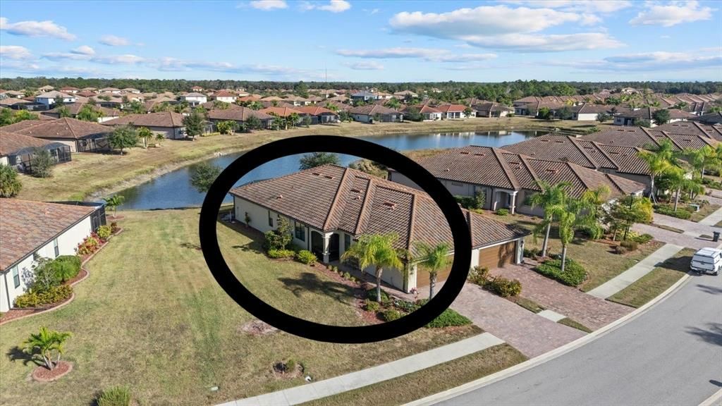 For Sale: $330,000 (2 beds, 2 baths, 1568 Square Feet)