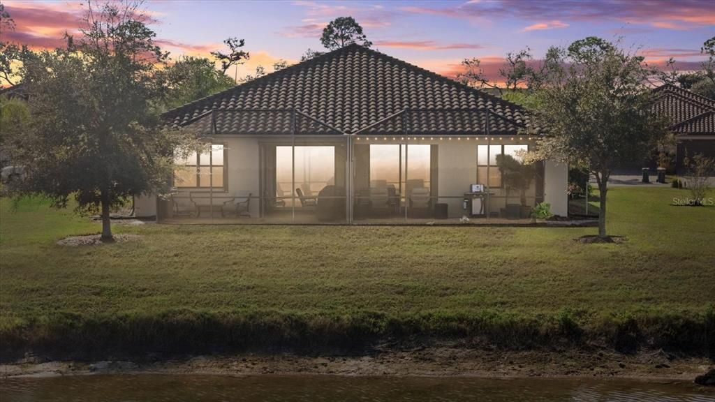 For Sale: $330,000 (2 beds, 2 baths, 1568 Square Feet)