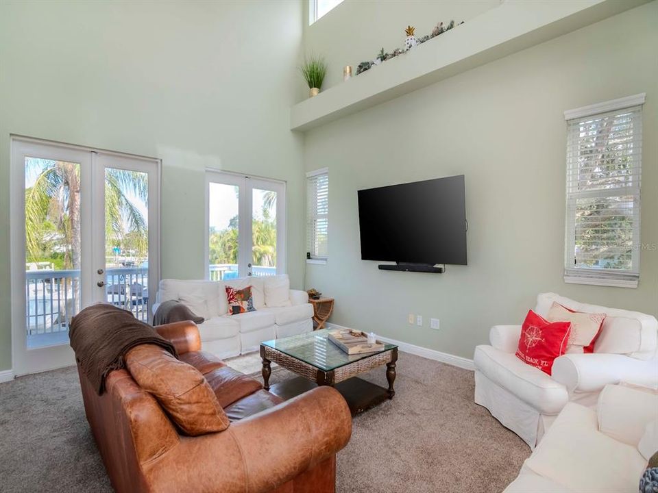 For Sale: $1,399,900 (3 beds, 3 baths, 2501 Square Feet)