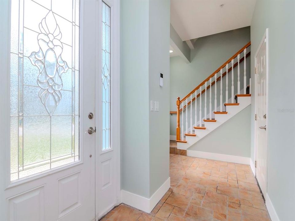 For Sale: $1,399,900 (3 beds, 3 baths, 2501 Square Feet)