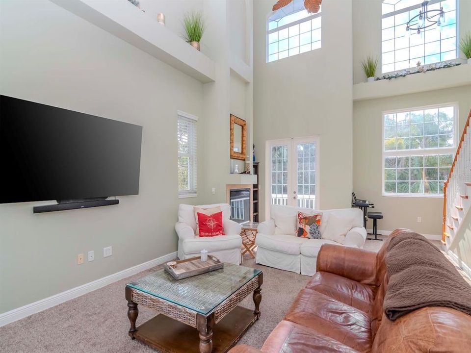 For Sale: $1,399,900 (3 beds, 3 baths, 2501 Square Feet)