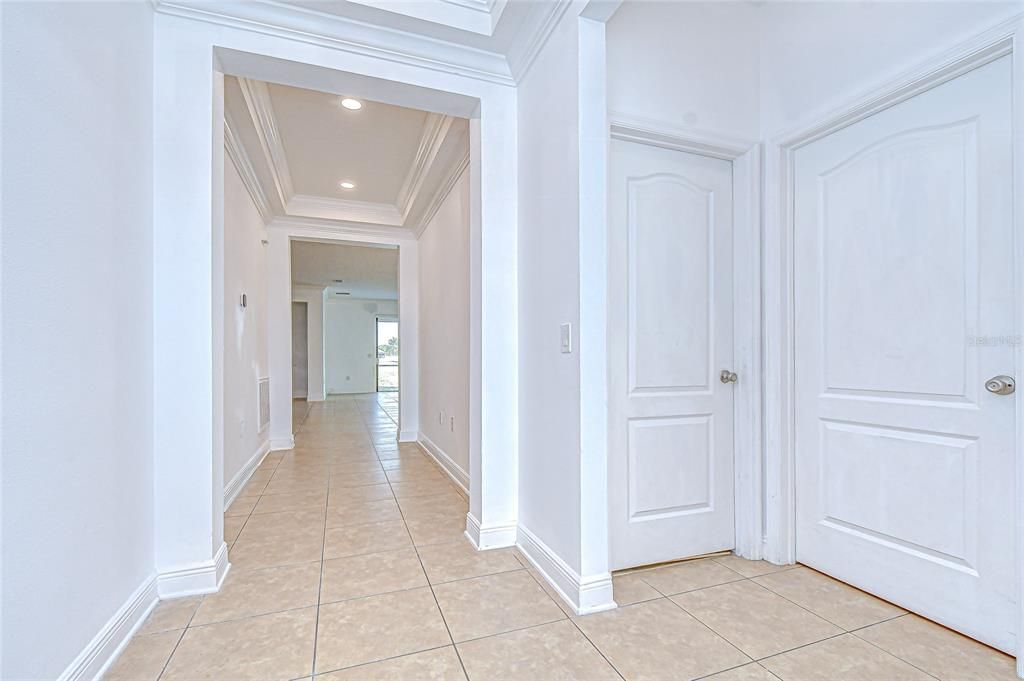 For Sale: $365,000 (4 beds, 2 baths, 2161 Square Feet)