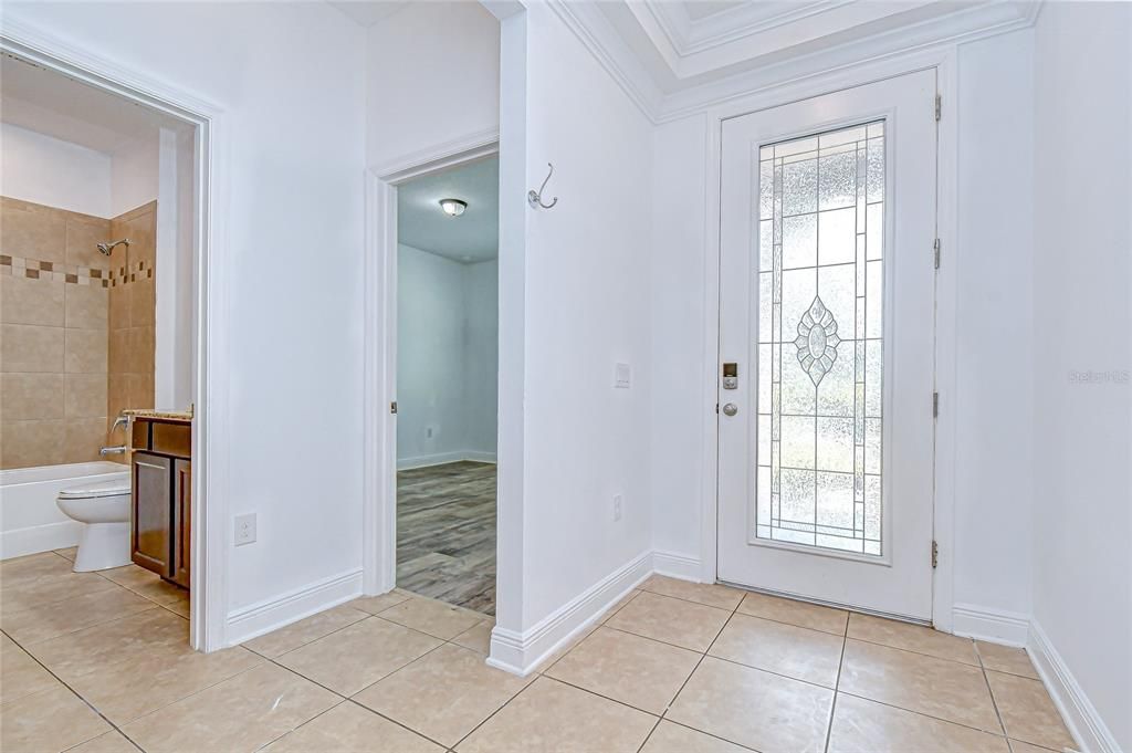 For Sale: $365,000 (4 beds, 2 baths, 2161 Square Feet)