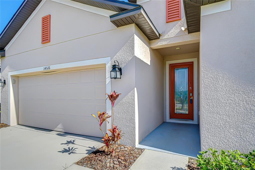 For Sale: $365,000 (4 beds, 2 baths, 2161 Square Feet)