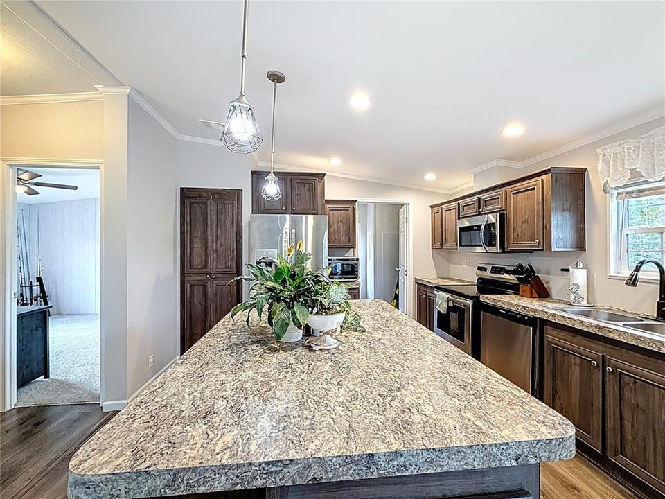 En Venta: $340,000 (3 camas, 2 baños, 1620 Pies cuadrados)