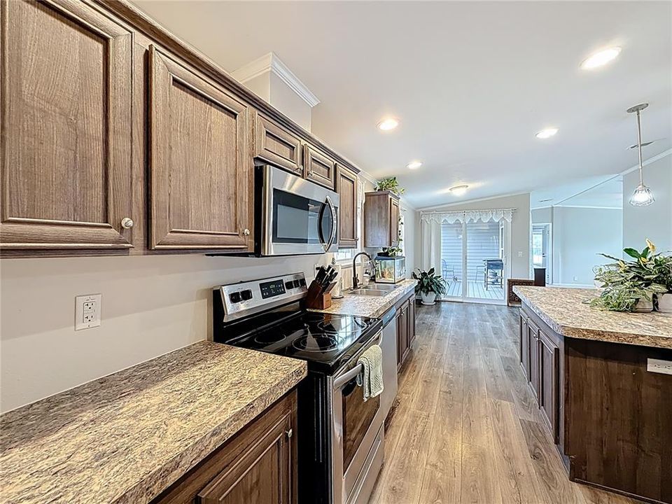 En Venta: $340,000 (3 camas, 2 baños, 1620 Pies cuadrados)