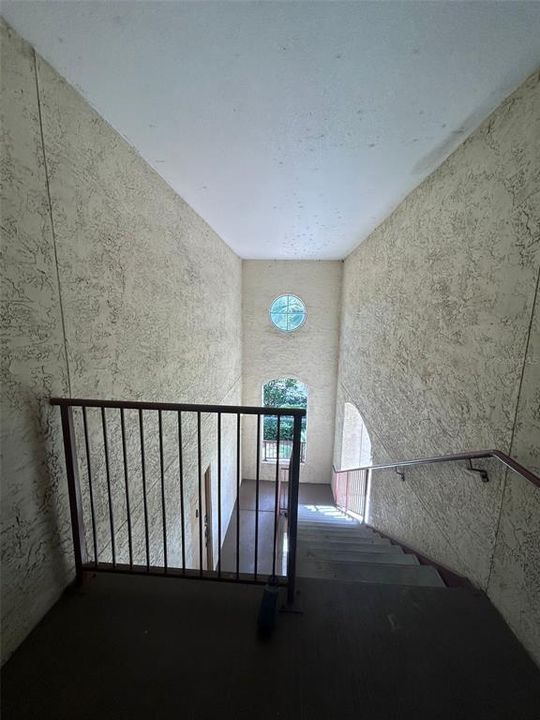 出租: $1,150 (1 贝兹, 1 浴室, 767 平方英尺)