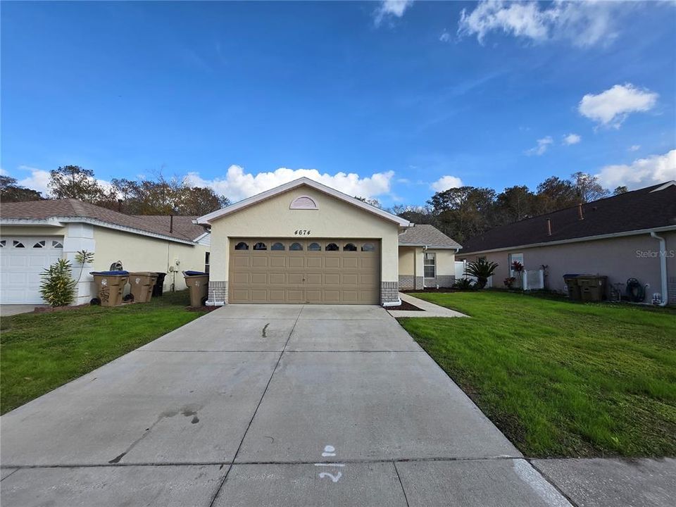 For Rent: $2,000 (3 beds, 2 baths, 1330 Square Feet)