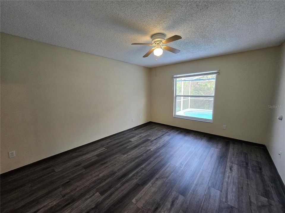 For Rent: $2,000 (3 beds, 2 baths, 1330 Square Feet)