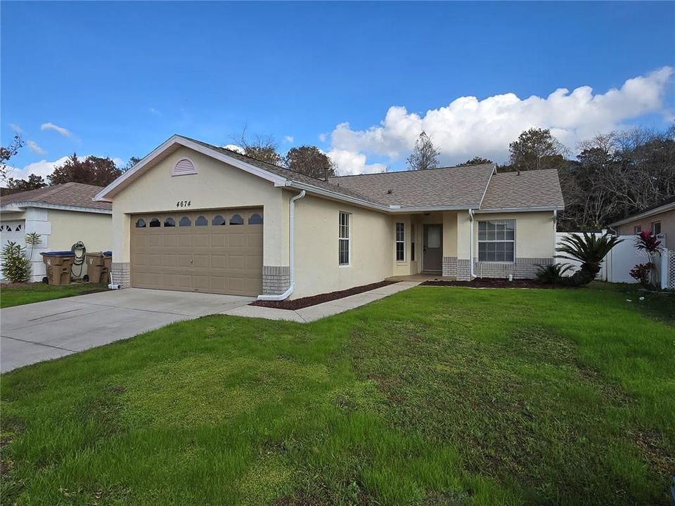 For Rent: $2,000 (3 beds, 2 baths, 1330 Square Feet)