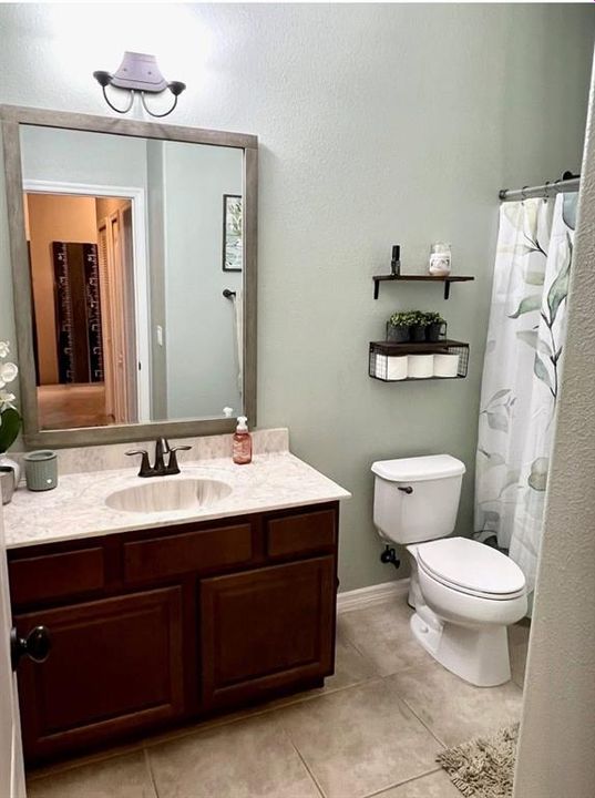 Active With Contract: $350,000 (3 beds, 2 baths, 1952 Square Feet)