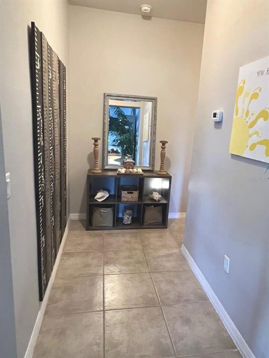 Active With Contract: $350,000 (3 beds, 2 baths, 1952 Square Feet)