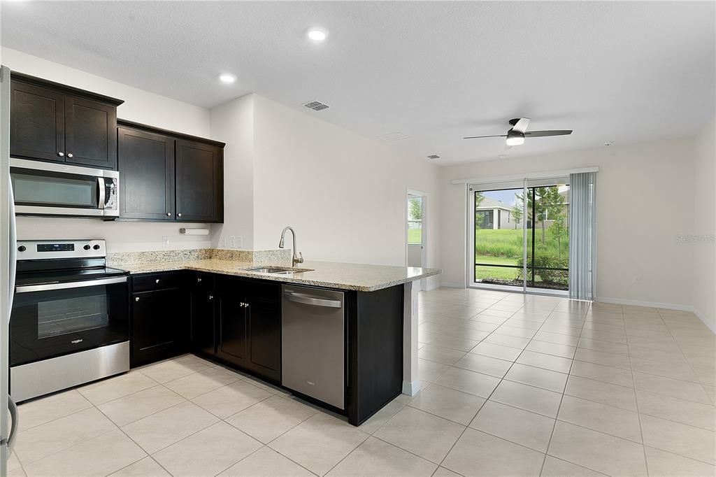 For Sale: $283,000 (3 beds, 2 baths, 1504 Square Feet)