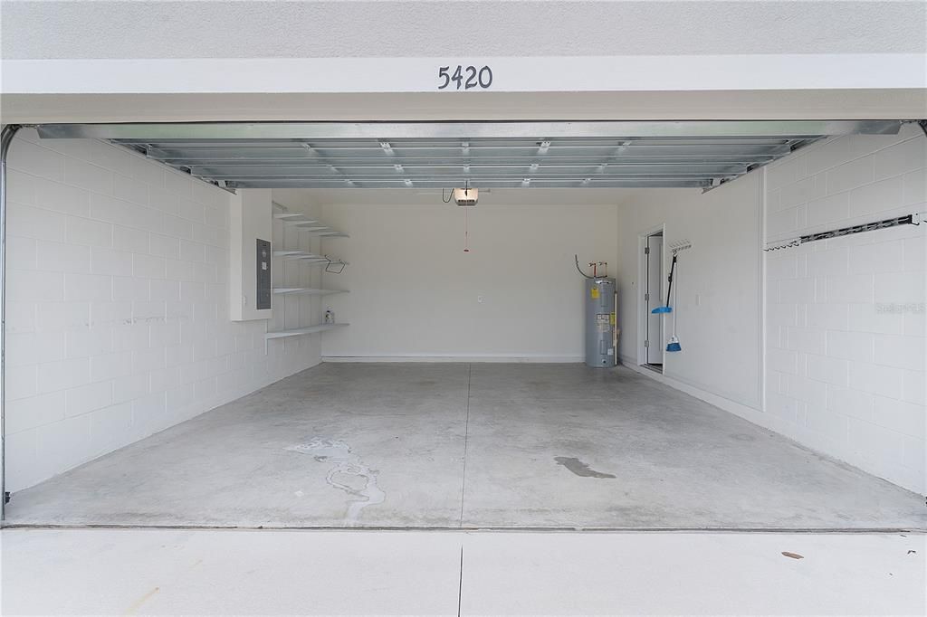 For Sale: $283,000 (3 beds, 2 baths, 1504 Square Feet)