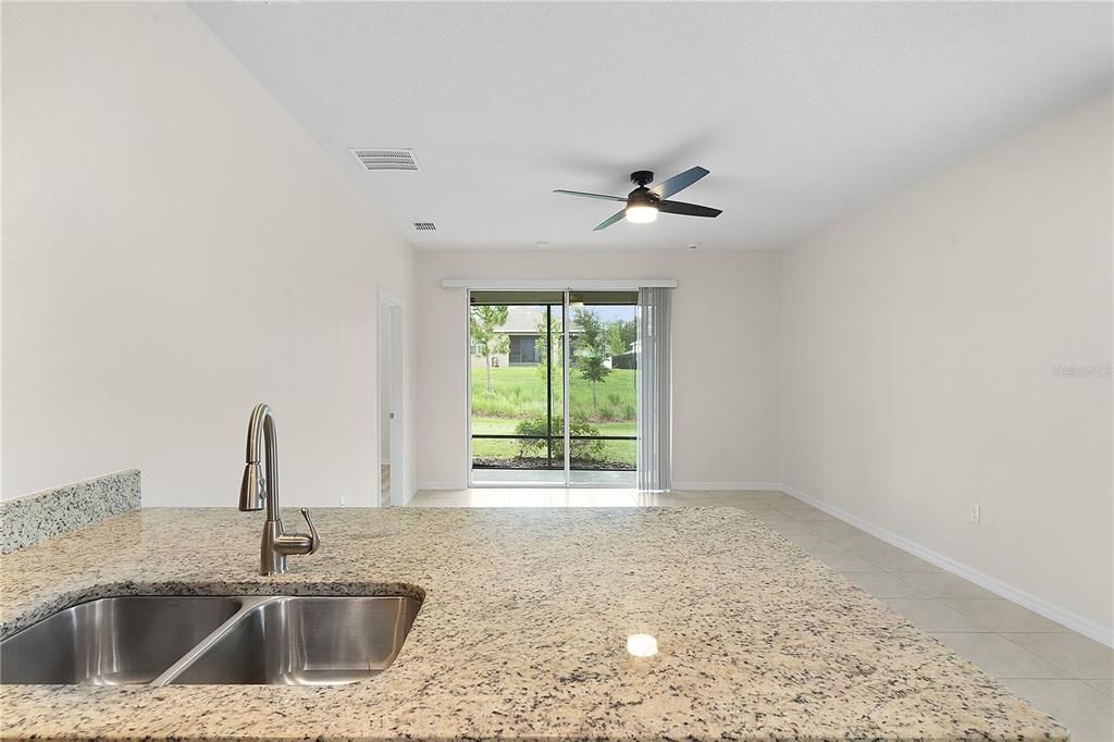 For Sale: $283,000 (3 beds, 2 baths, 1504 Square Feet)