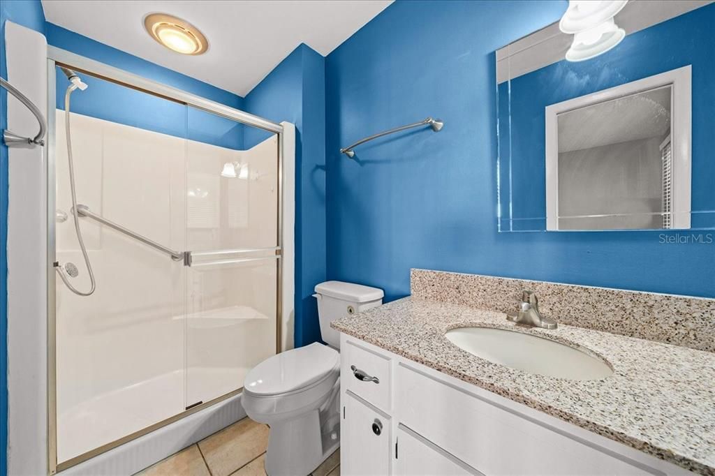 For Sale: $220,000 (2 beds, 2 baths, 1354 Square Feet)