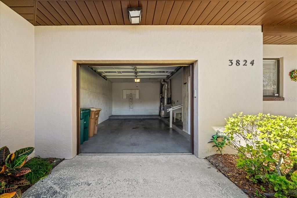 For Sale: $220,000 (2 beds, 2 baths, 1354 Square Feet)